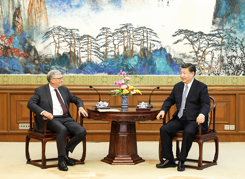 2023年6月16日，习近平主席在北京会见美国比尔及梅琳达·盖茨基金会联席主席比尔·盖茨。